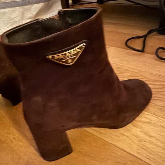 Prada suede boots - Picture 5 of 6